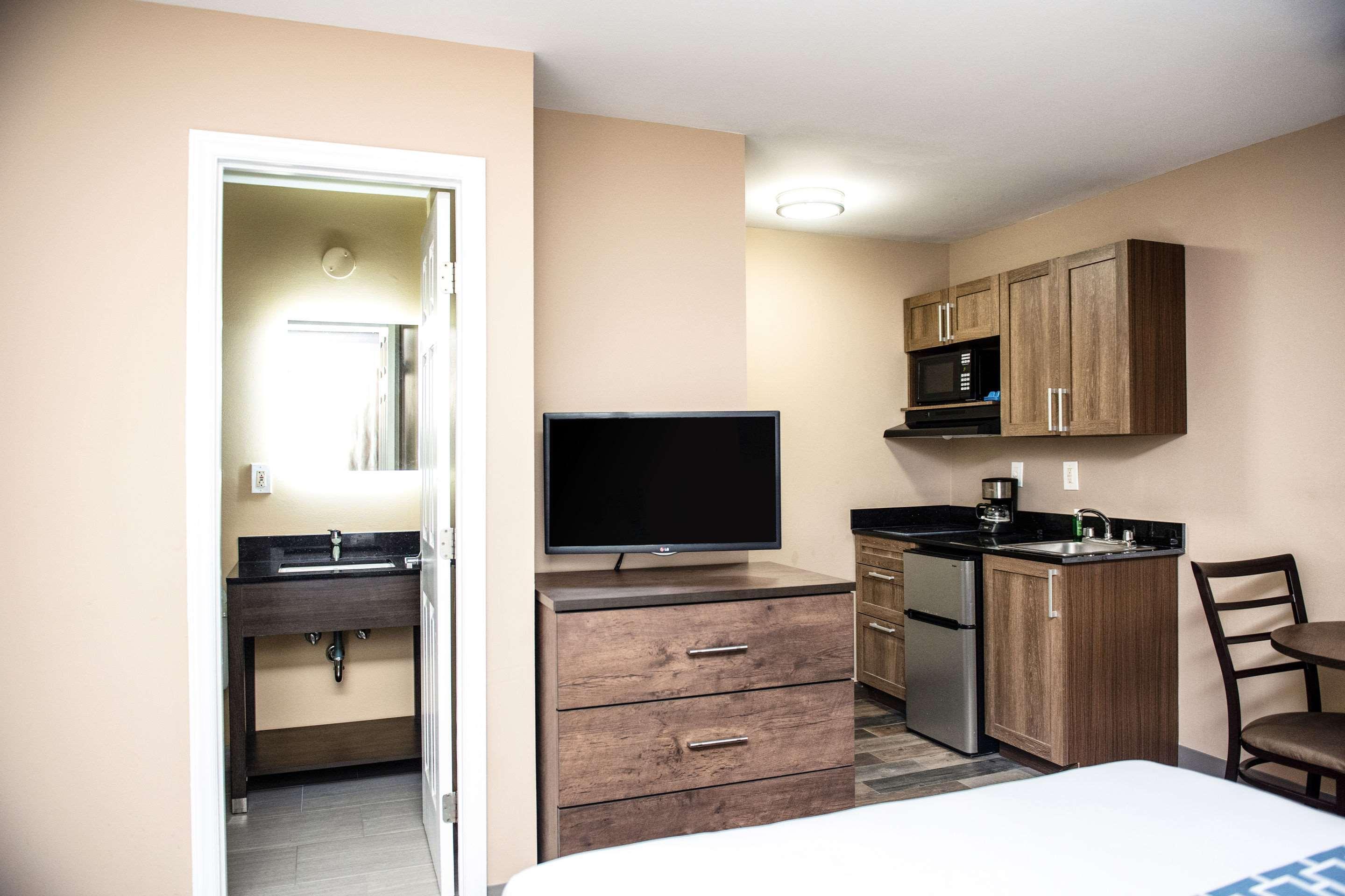 Suburban Studios Charlotte-Ballantyne Экстерьер фото