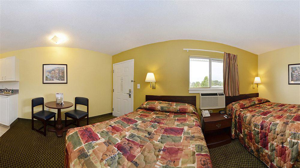 Suburban Studios Charlotte-Ballantyne Экстерьер фото
